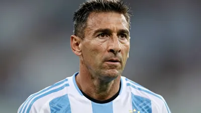 Lionel Messi anunció su retiro de la selección argentina tras 21 años, dejando un balance de 13 partidos y un gol ante la...